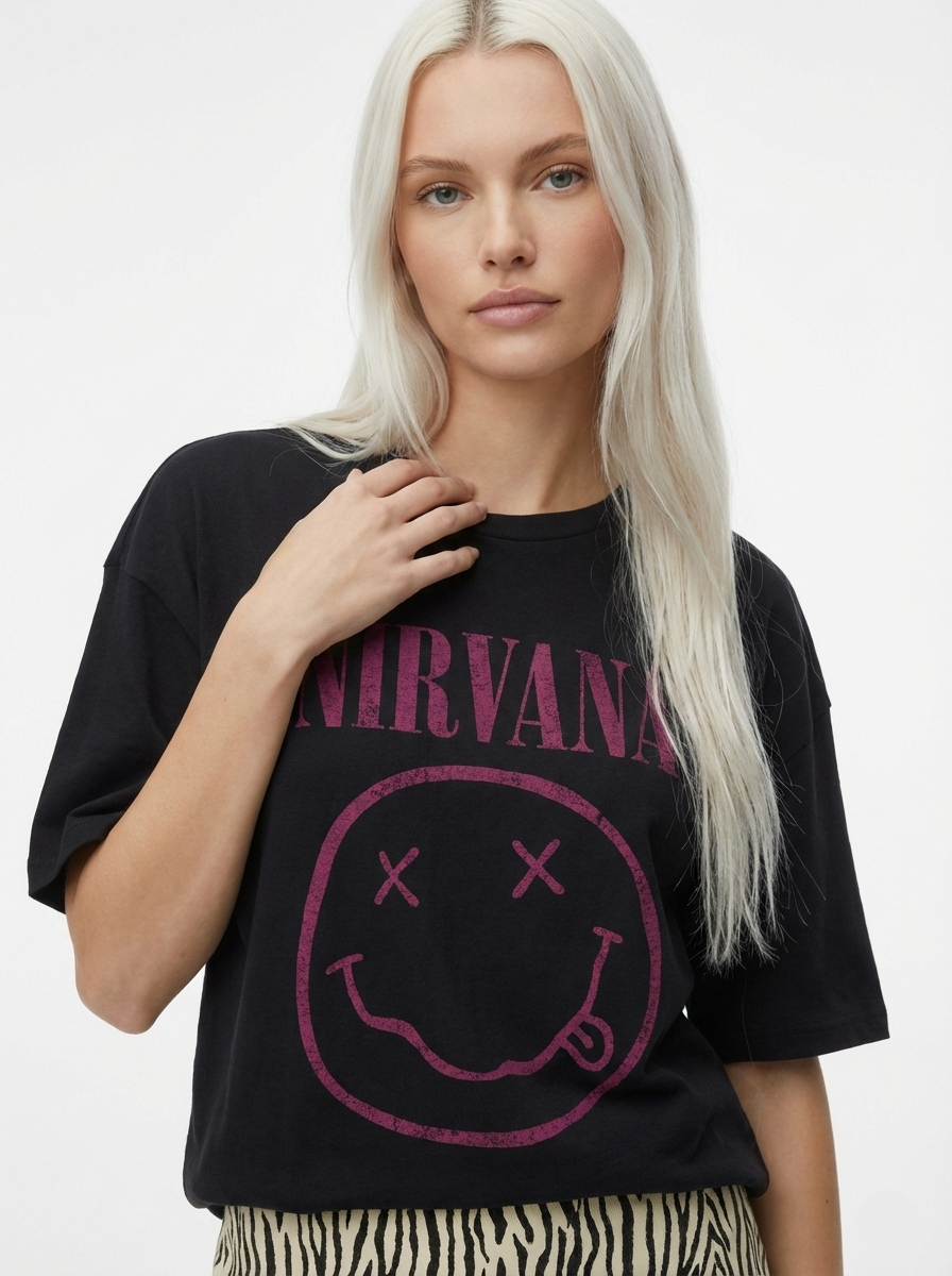 CAMISETA ESTAMPADA NIRVANA - Black Print:Smilling beaujolais