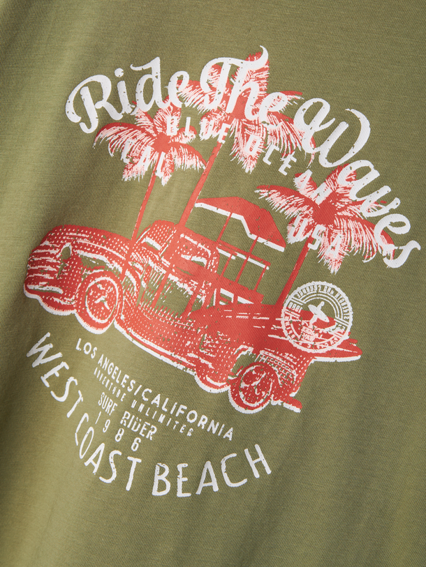 Product CAMISETA VAGNO - Oil Green Print:Ride The Waves - Image 2