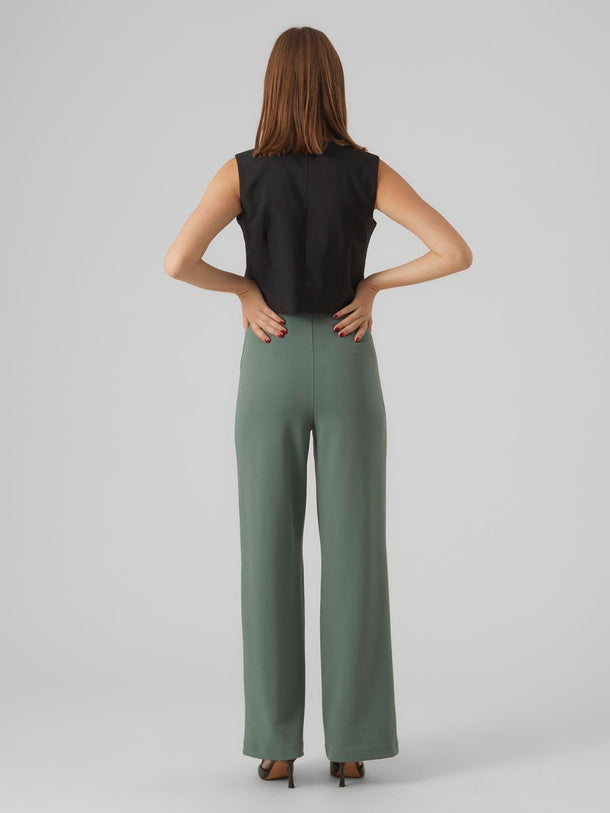 Product PANTALÓN PINZAS ANCHO BECKY-Dark Forest - Image 3