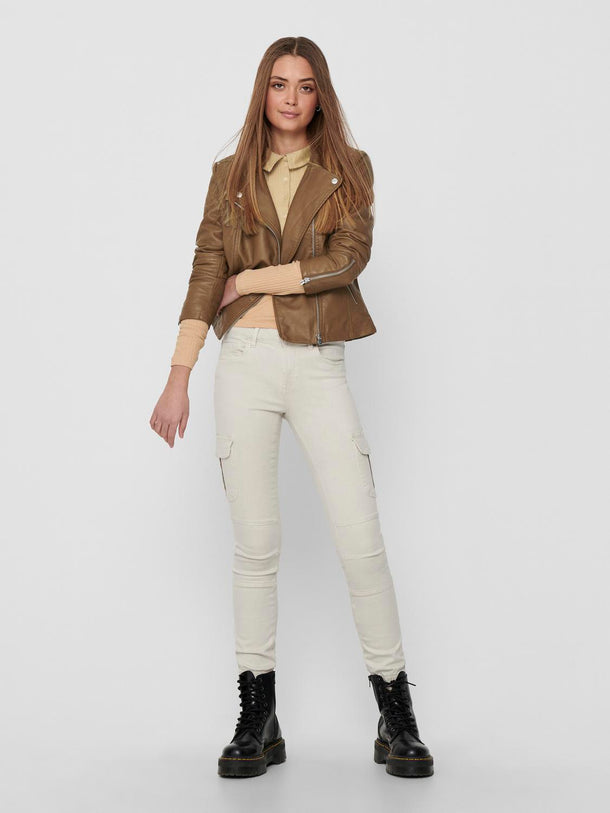 Product CHAQUETA GEMMA CLÁSICA EFECTO PIEL - Cognac - Image 4