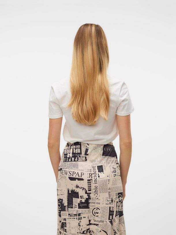 Product CAMISETA ELLA - Snow White AOP:CLUELESS PRINT - Image 3