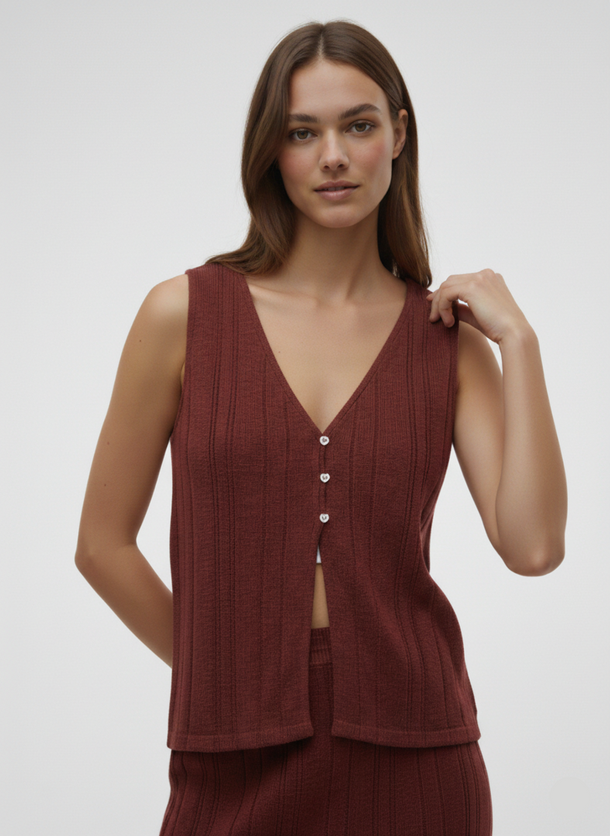 Product TOP ESCOTE EN V ELSA-Syrah - Image 1