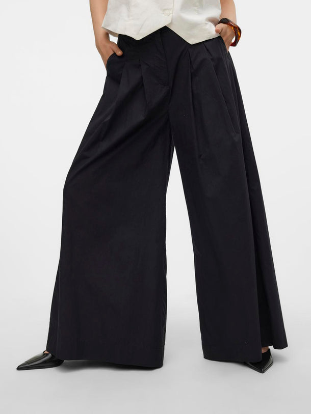 Product PANTALÓN KARMREN - Black - Image 7