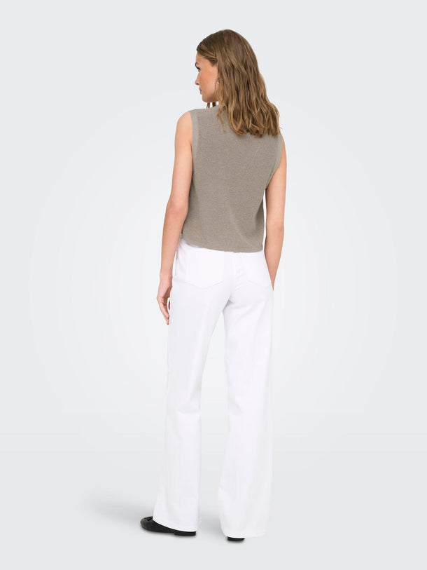 Product CHALECO ELNORA - String - Image 3
