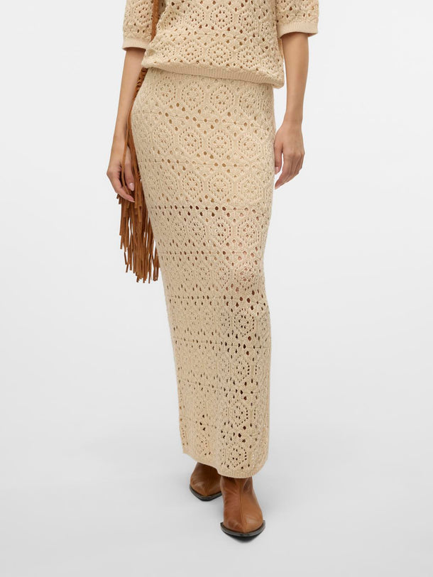Product FALDA BERRY - Birch - Image 1