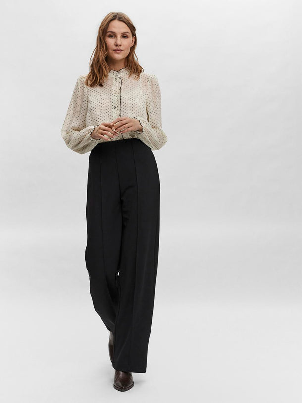 Product PANTALÓN BECKY - Black - Image 1