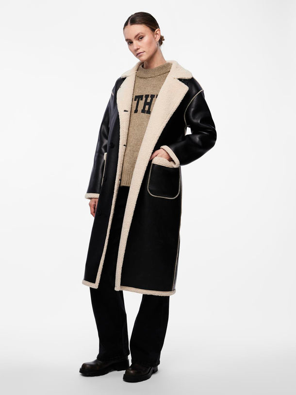 Product CHAQUETA LEONA - Black - Image 4