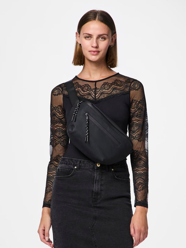 Product BANDOLERA NILUA - Black Detail:Black/white string - Image 1